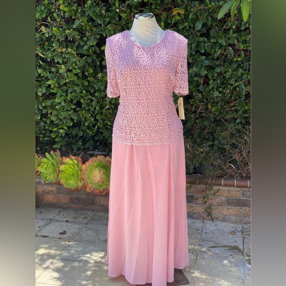 Aspeed Plus Size pink lace mother of the bride dress size 2x